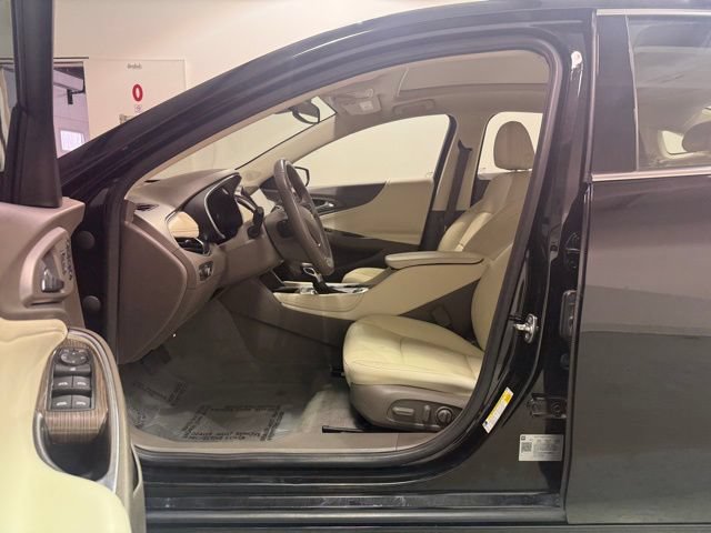 2024 Chevrolet Malibu 2LT - Photo 11