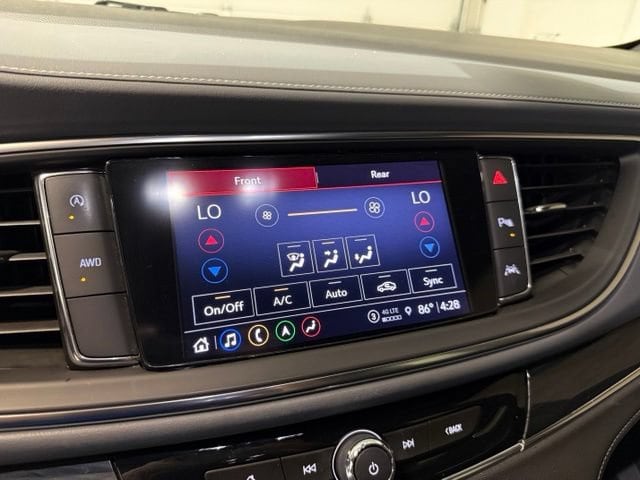 2023 Buick Enclave Essence - Photo 19
