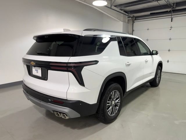 2026 Chevrolet Traverse LT - Photo 7