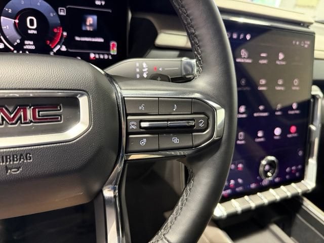 2026 GMC Acadia Elevation - Photo 17
