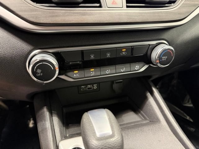 2026 Nissan Altima SV - Photo 18
