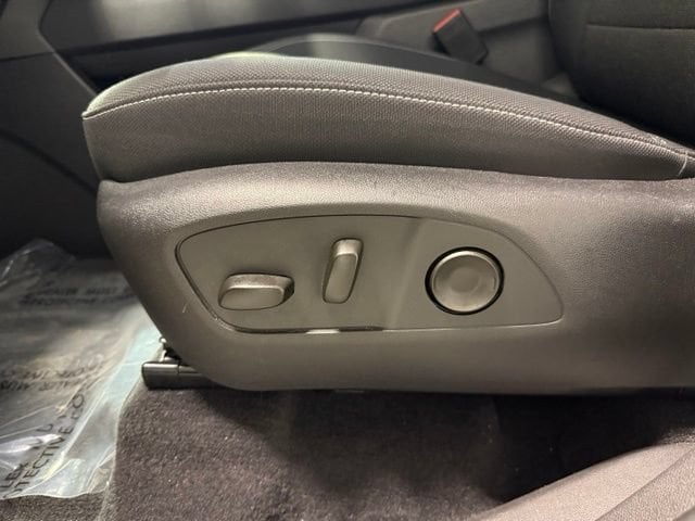 2026 Chevrolet Traverse LT - Photo 14