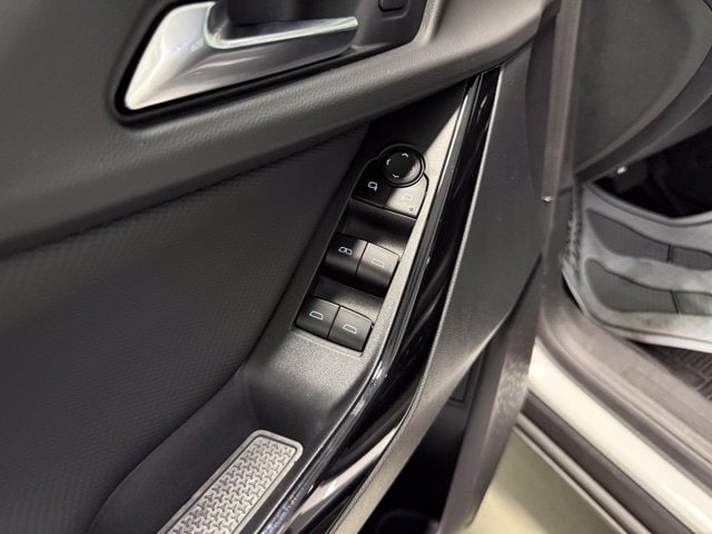 2026 Chevrolet Equinox LT - Photo 12