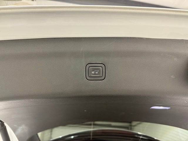 2023 Buick Enclave Essence - Photo 9