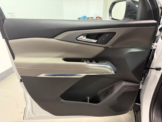 2026 Chevrolet Traverse LT - Photo 11
