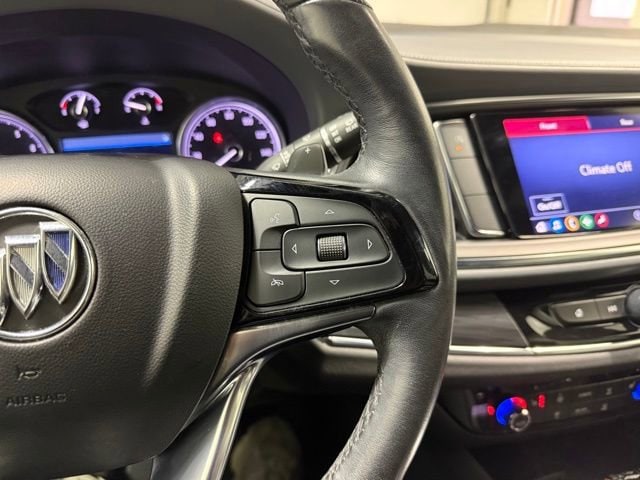 2023 Buick Enclave Essence - Photo 17