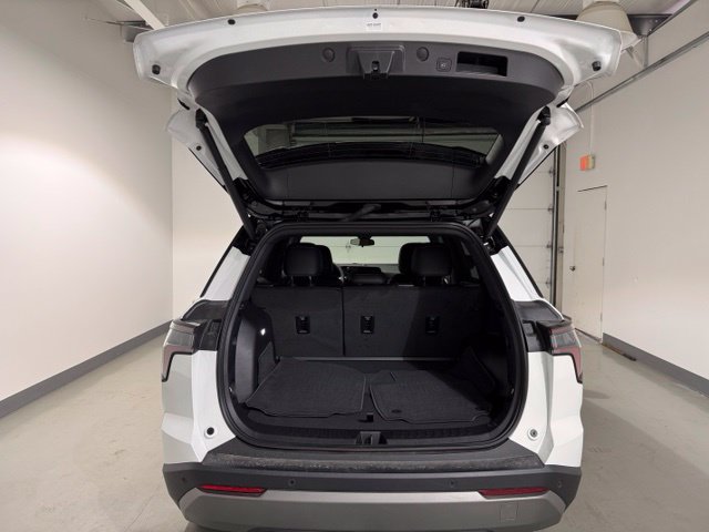 2026 Chevrolet Equinox LT - Photo 8