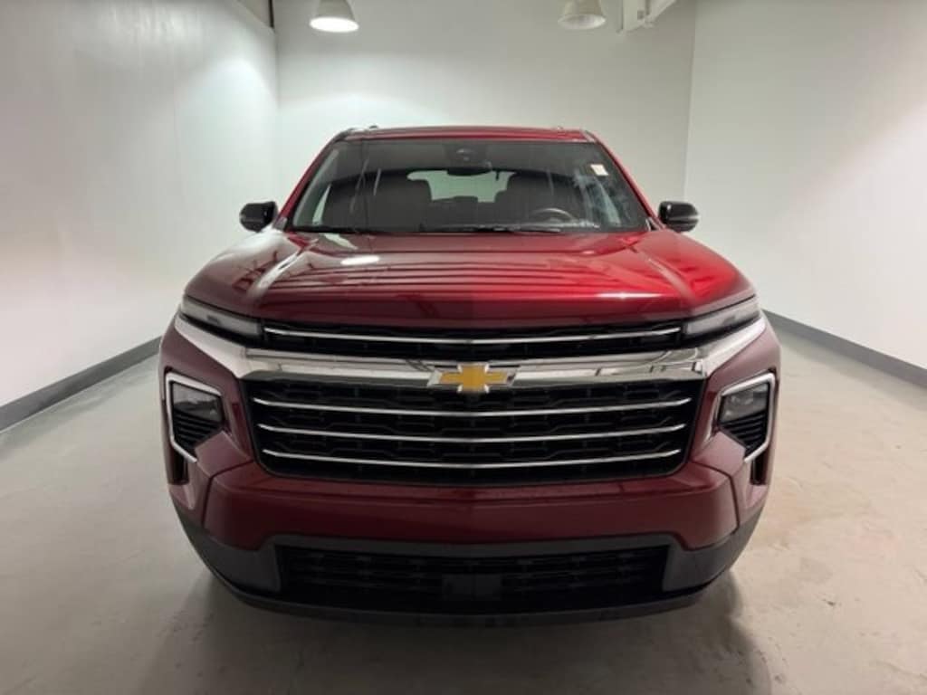 Used 2026 Chevrolet Traverse LT SUV