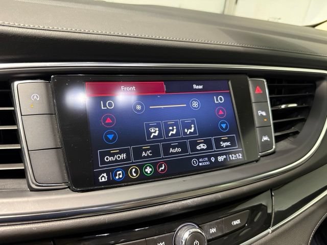 2023 Buick Enclave Essence - Photo 19