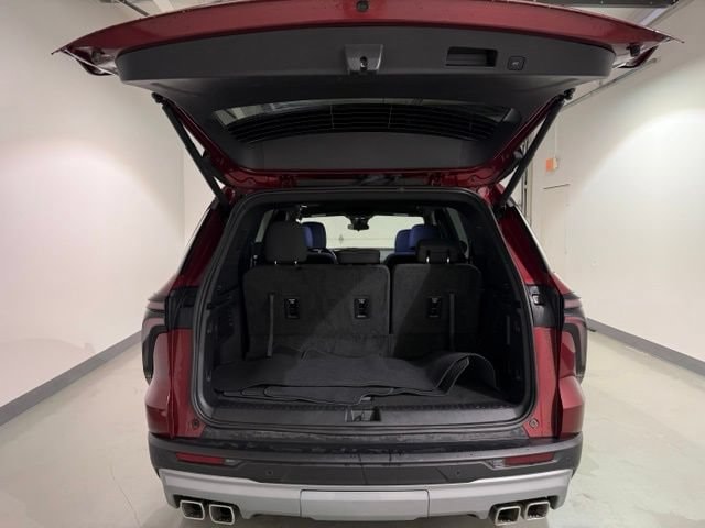2026 Chevrolet Traverse LT - Photo 8
