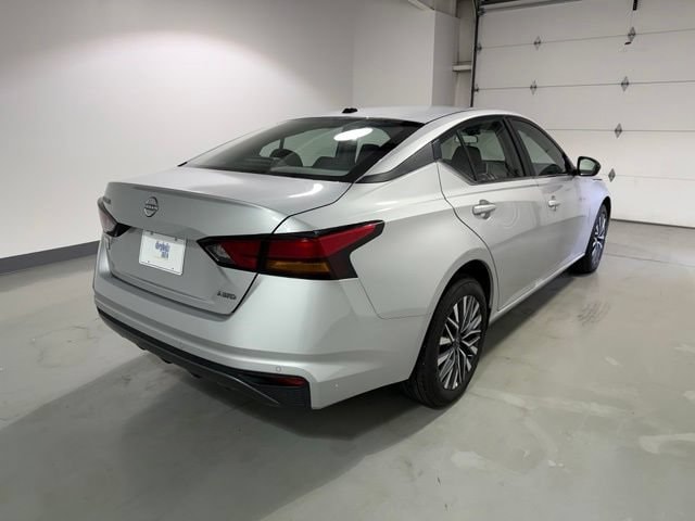 2026 Nissan Altima SV - Photo 7