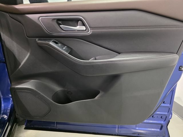 2021 Nissan Rogue SV - Photo 30