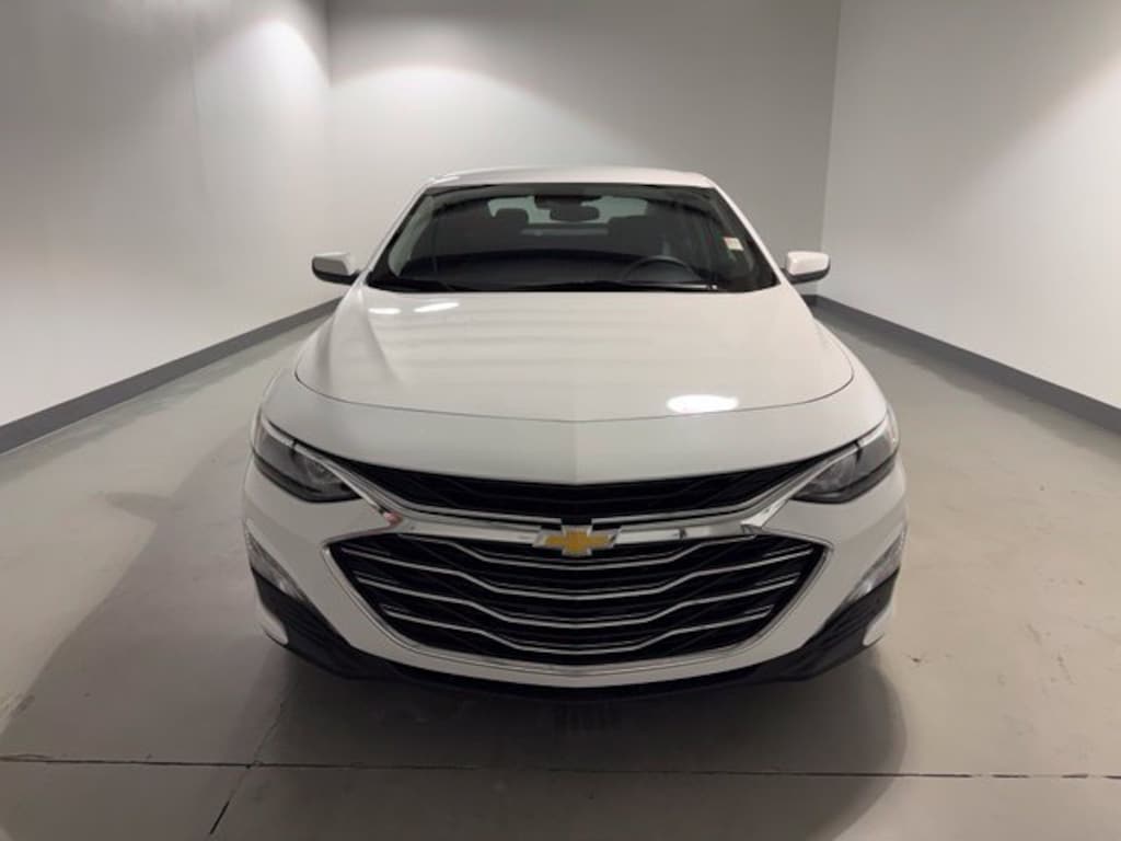 Used 2025 Chevrolet Malibu 1LT Sedan