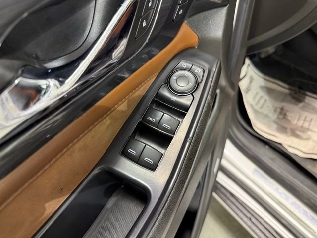 2021 Chevrolet Traverse High Country - Photo 13
