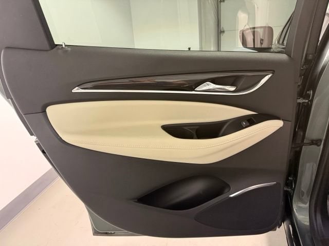 2023 Buick Enclave Essence - Photo 23