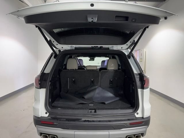 2026 GMC Acadia Elevation - Photo 8