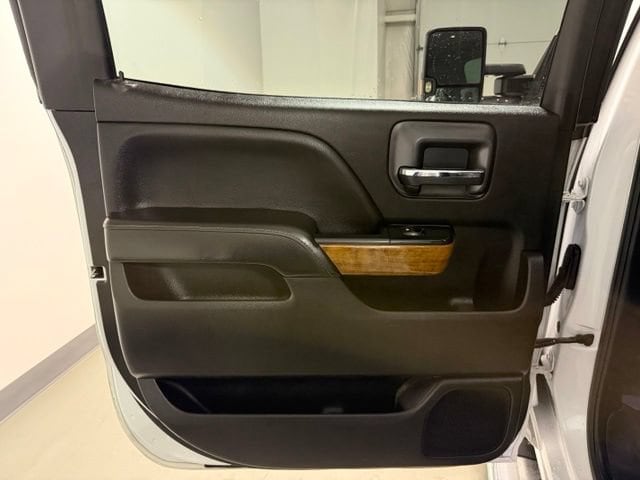 2019 Chevrolet Silverado 2500HD High Country - Photo 22