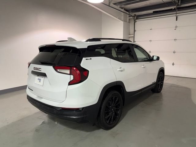 2024 GMC Terrain SLE - Photo 7
