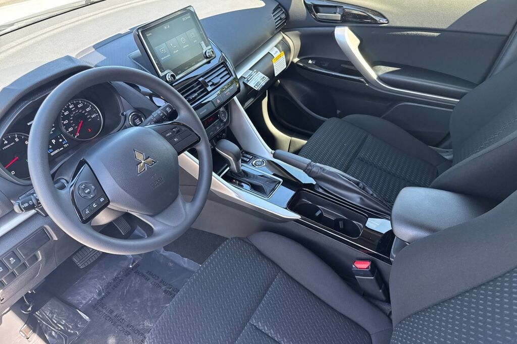 New 2026 Mitsubishi Eclipse Cross LE SUV