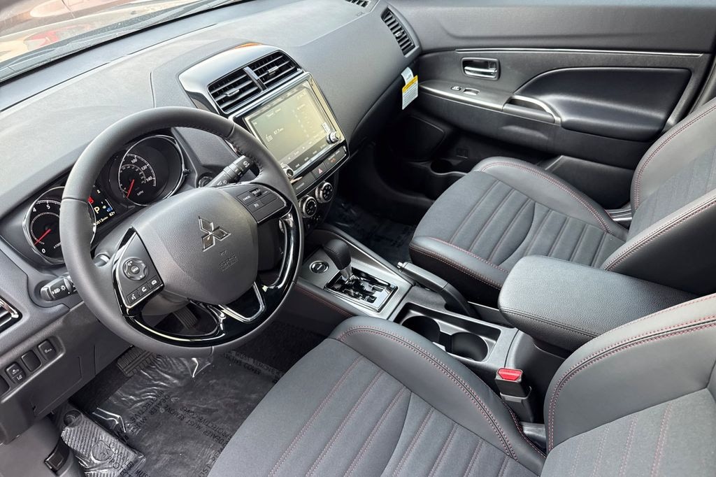 New 2026 Mitsubishi Outlander Sport 2.0 SE SUV