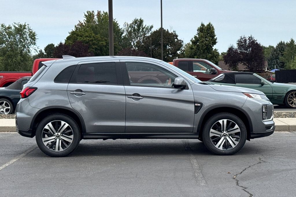 New 2027 Mitsubishi Outlander Sport 2.0 ES SUV