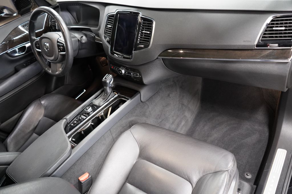 2018 Volvo XC90 Momentum - Photo 26