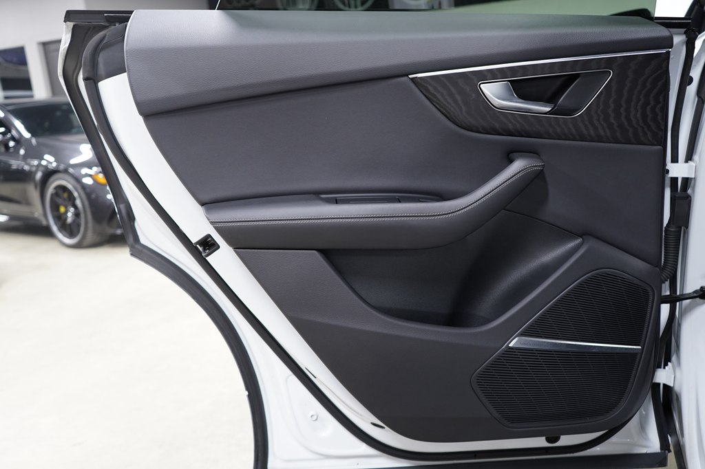 2023 Audi Q8 Premium Plus - Photo 21
