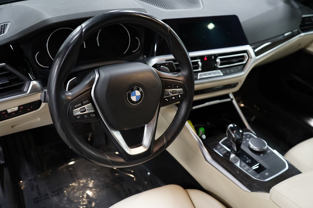 2020 BMW 3 Series 330i - Photo 11