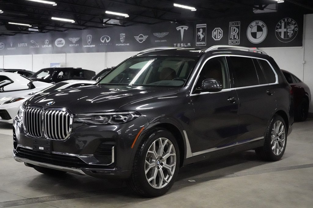 2021 BMW X7