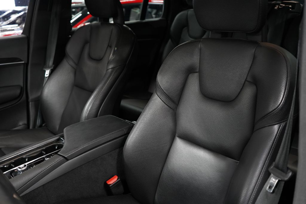 2018 Volvo XC90 Momentum - Photo 10