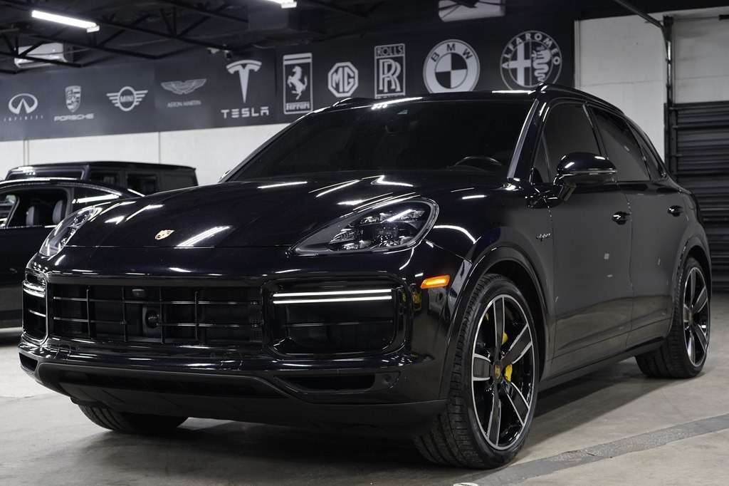 Used 2021 Porsche Cayenne Turbo S E-Hybrid SUV