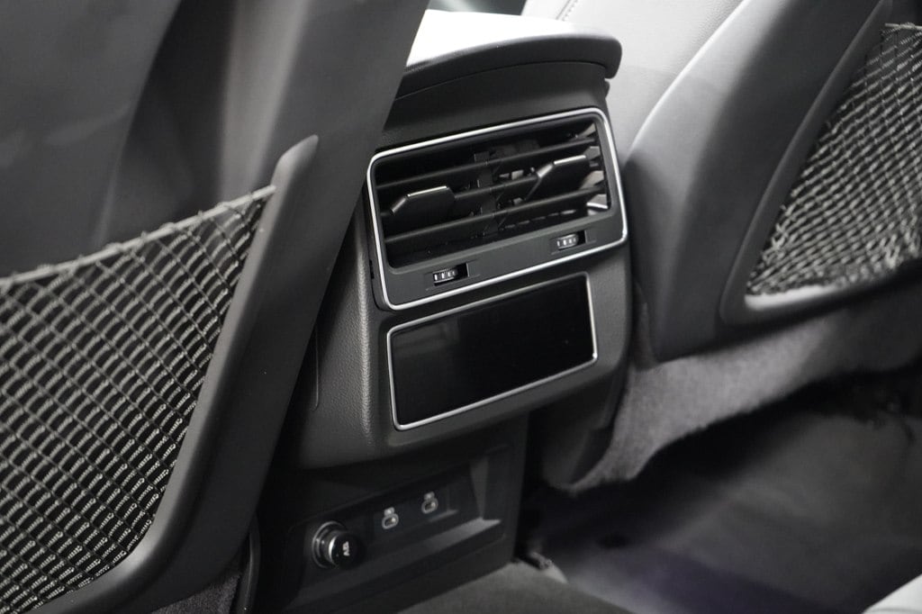 2023 Audi Q8 Premium Plus - Photo 24