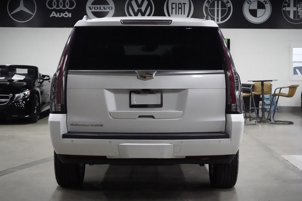 Used 2018 Cadillac Escalade ESV Premium Luxury SUV