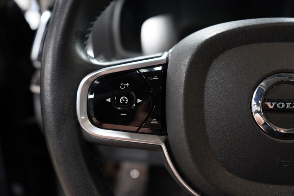2018 Volvo XC90 Momentum - Photo 17