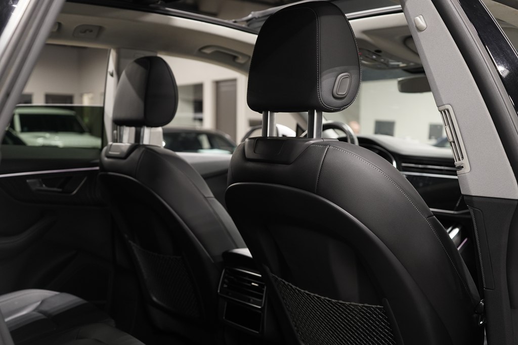 2023 Audi Q8 Premium Plus - Photo 30