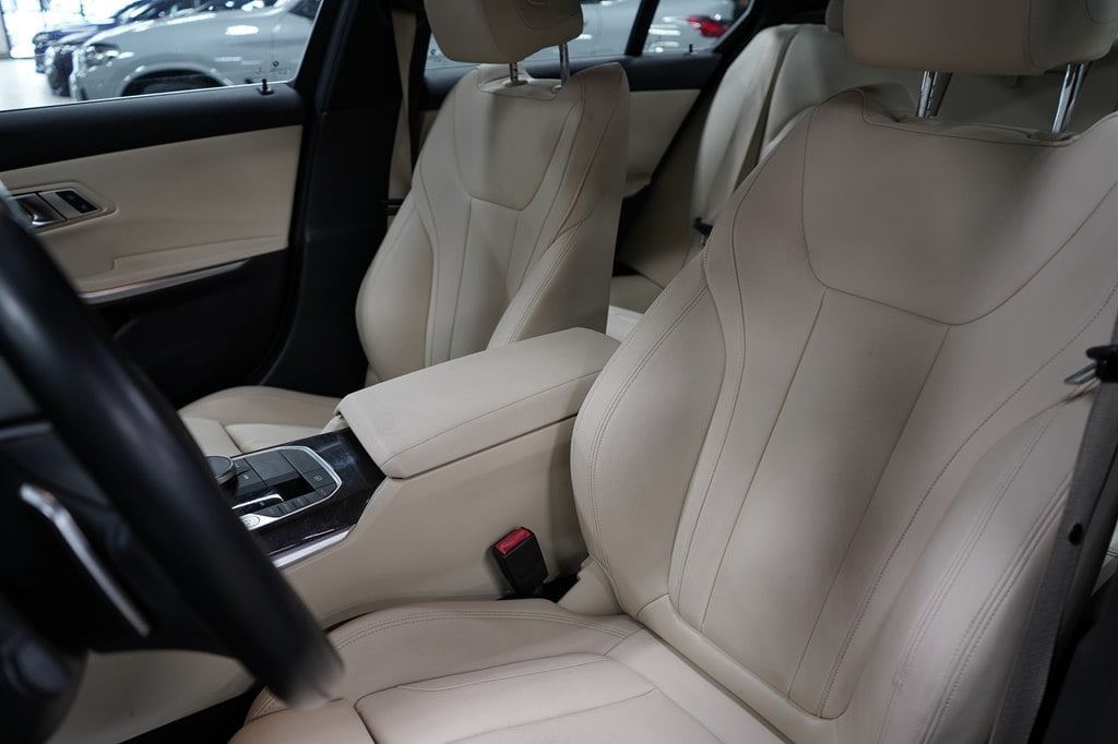 2020 BMW 3 Series 330i - Photo 12