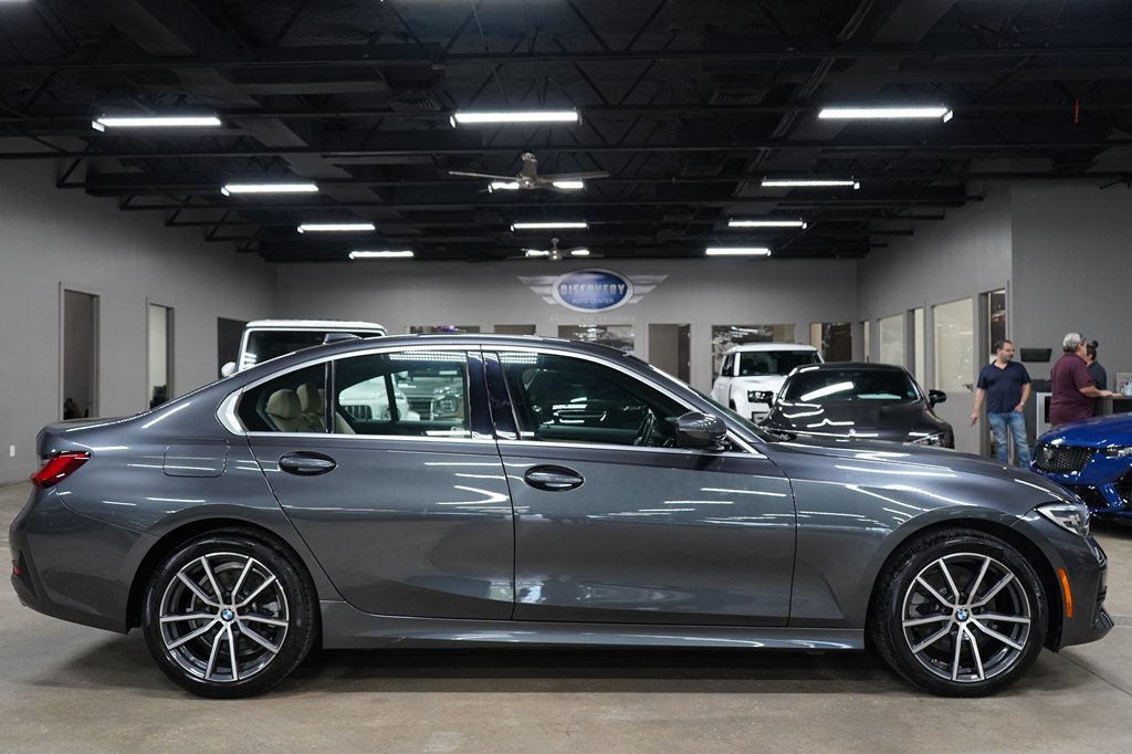 2020 BMW 3 Series 330i - Photo 6