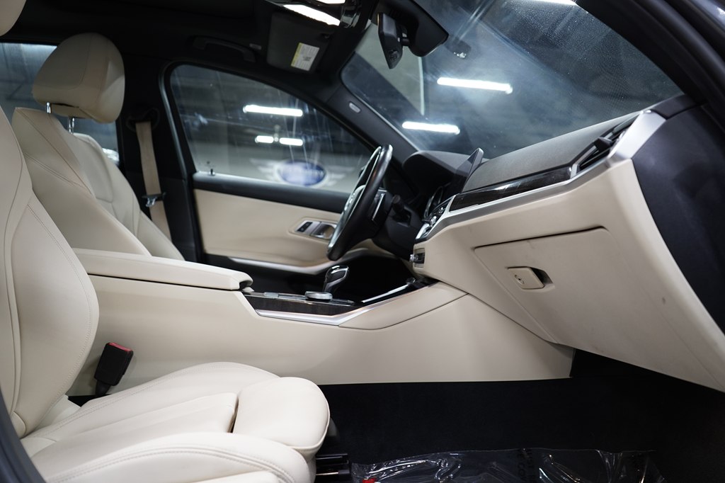 2020 BMW 3 Series 330i - Photo 23