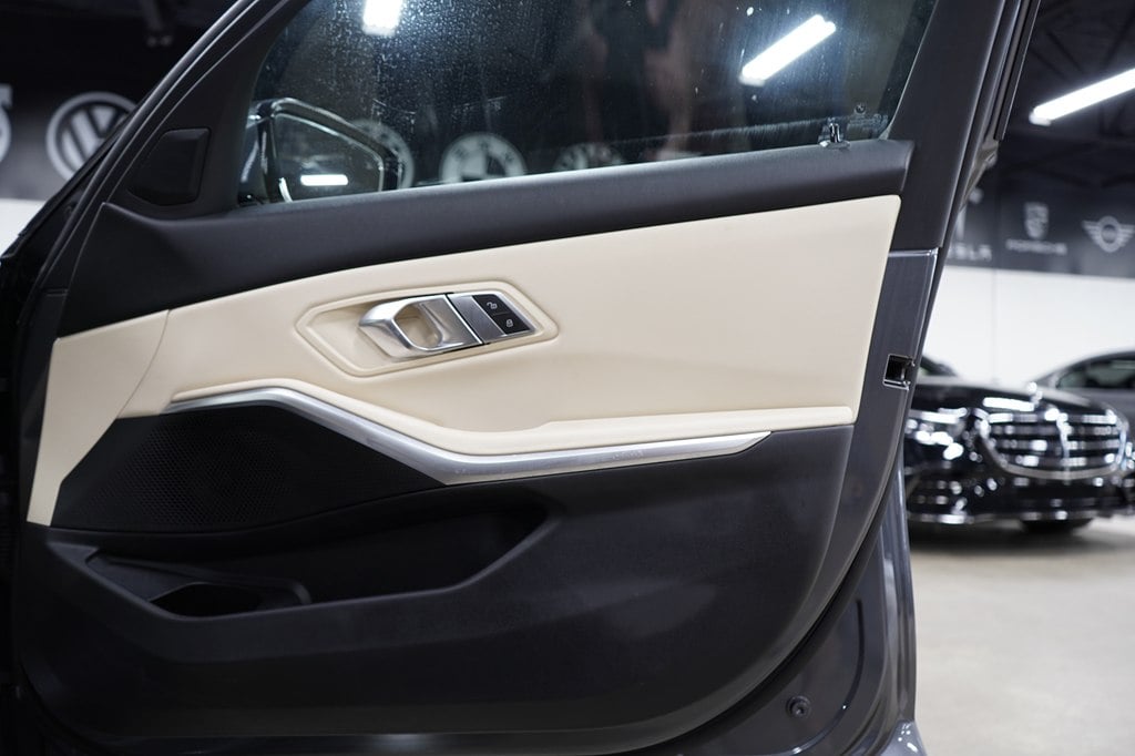 2020 BMW 3 Series 330i - Photo 22