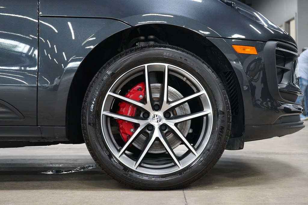 2023 Porsche Macan S - Photo 39
