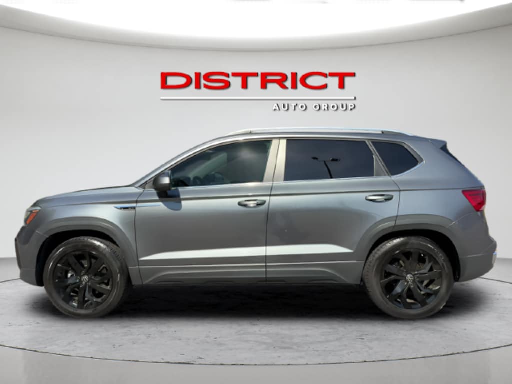 Used 2022 Volkswagen Taos 1.5T SE SUV