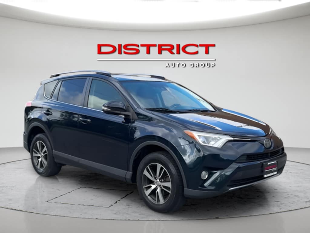 Used 2018 Toyota RAV4 XLE SUV