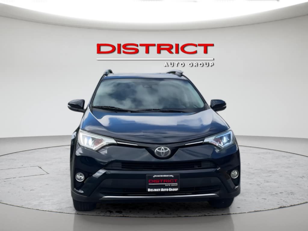 Used 2018 Toyota RAV4 XLE SUV