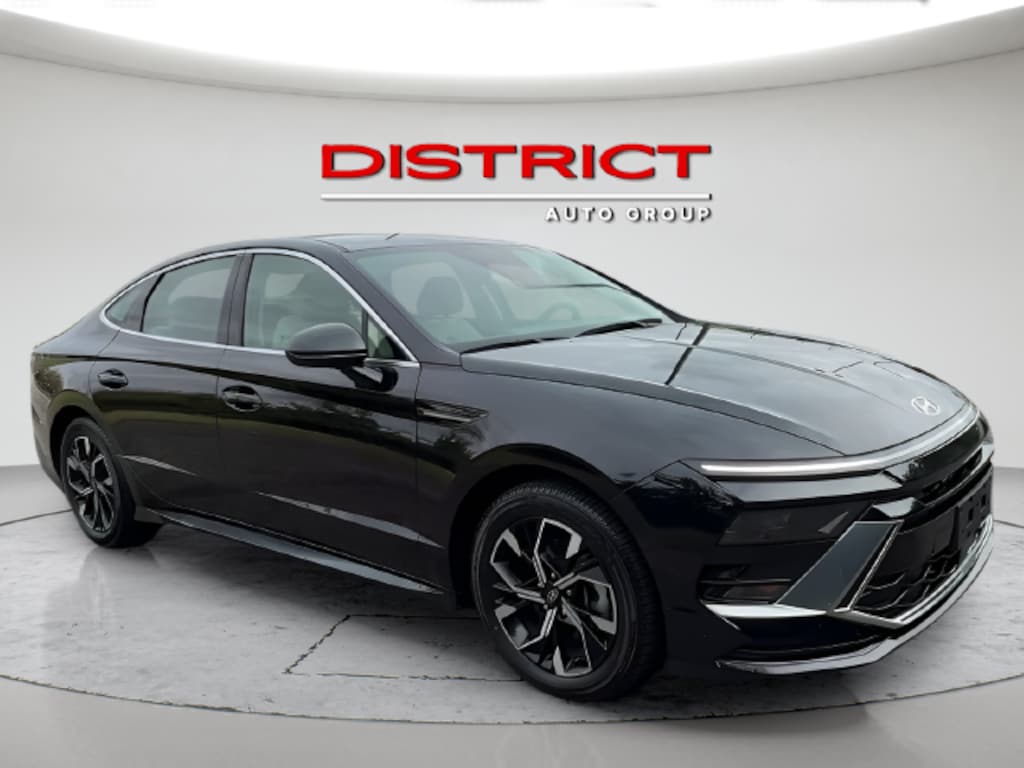 Used 2025 Hyundai Sonata SEL Sedan