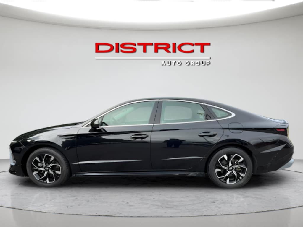 Used 2025 Hyundai Sonata SEL Sedan