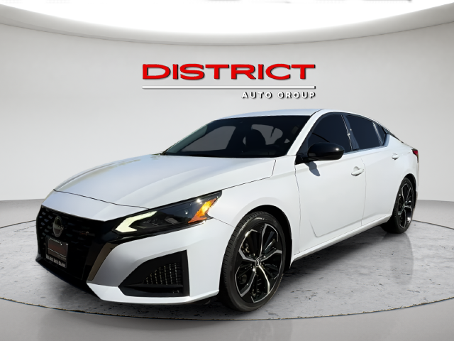 Used 2023 Nissan Altima 2.5 SR Sedan