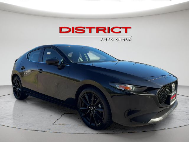  Mazda Mazda3