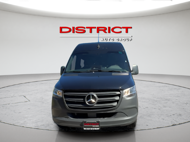 Used 2025 Mercedes-Benz Sprinter 2500 Passenger 170 WB Minivan/Van