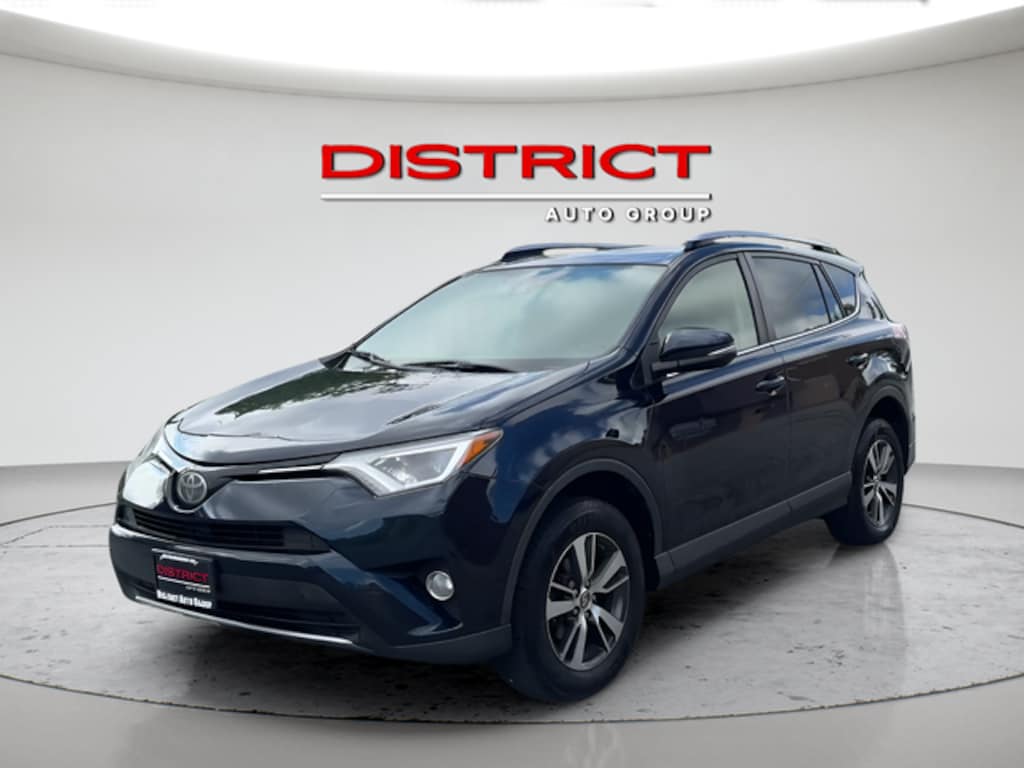 Used 2018 Toyota RAV4 XLE SUV