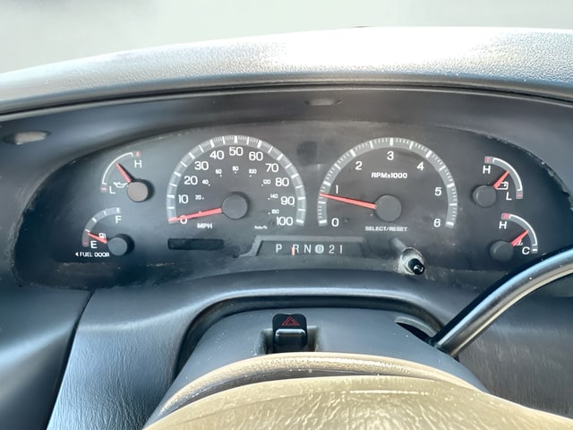 2001 Ford F-150 XLT - Photo 10